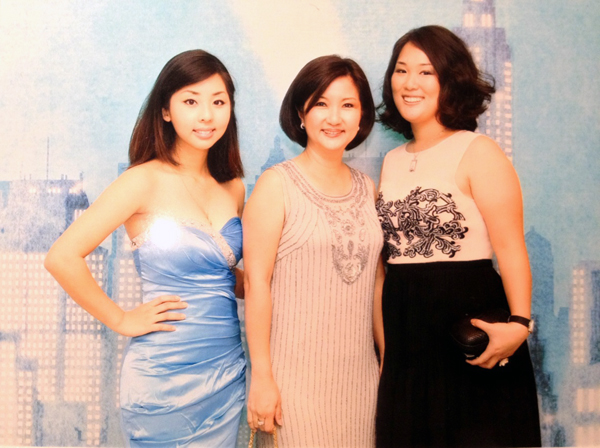 With mum and Elisa